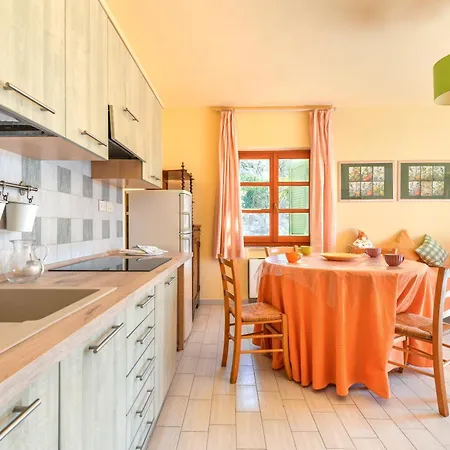 Pettirosso Casa Vai شقة